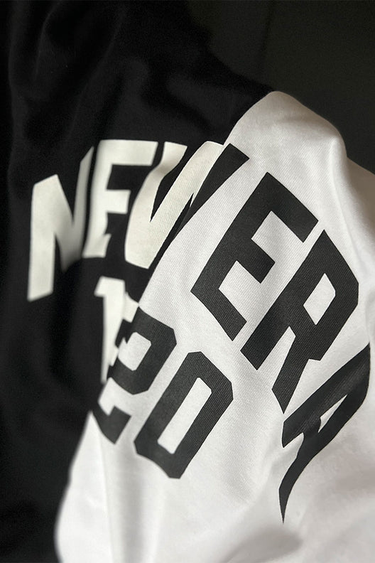 NEW ERA×ANIECA Tシャツ